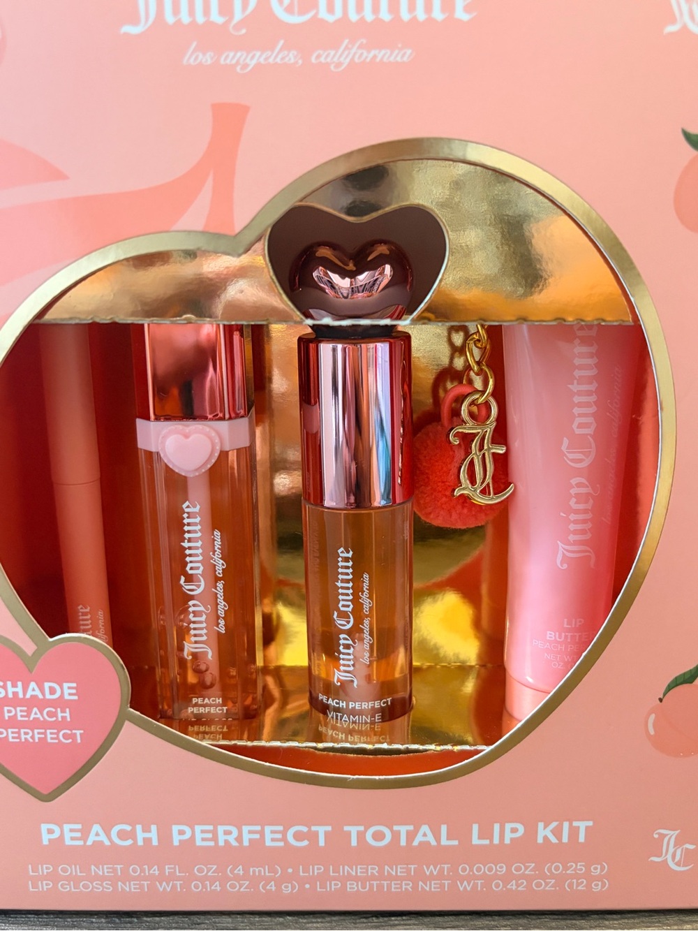Juicy Couture Peach Perfect Total Lip Kit with fuzzy Charm - Picture 3 of 9